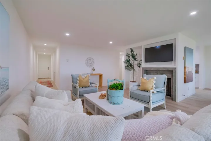 3200 La Rotonda Drive 507, Rancho Palos Verdes, California 90275