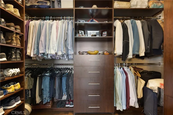 Massive closet space