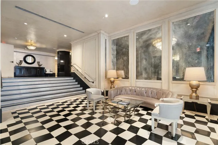 Elegant lobby with 24 hour doorman