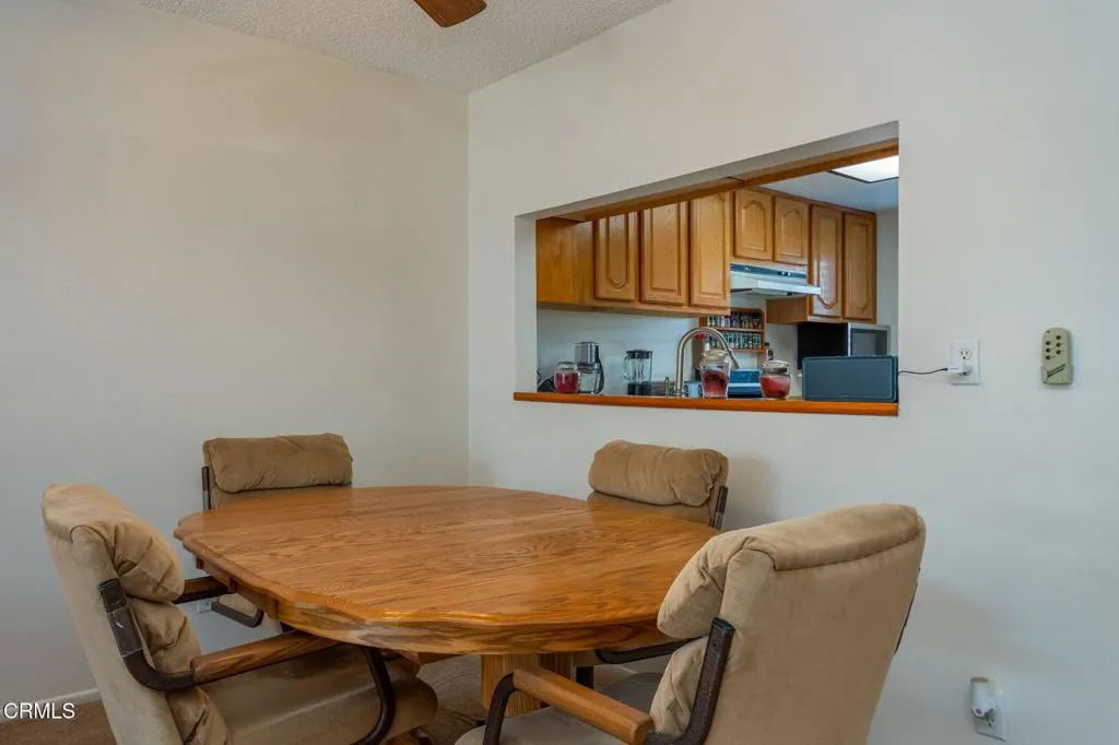 3215 Kelp Lane, Oxnard, California 93035 home-pic-4