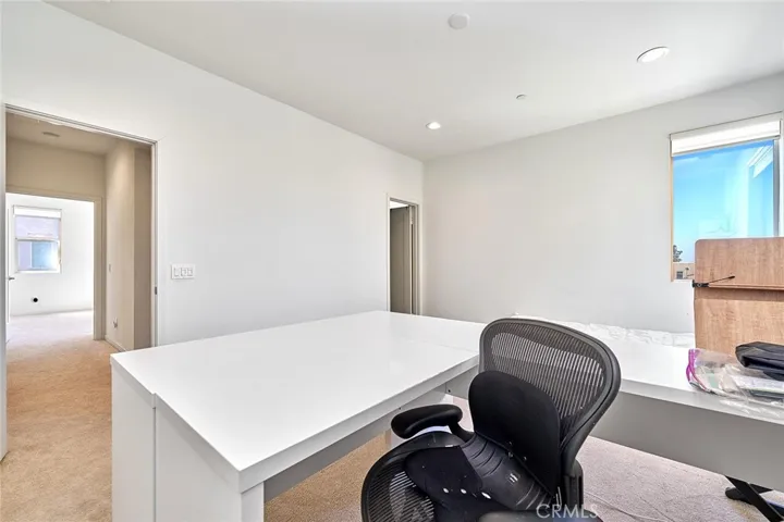 126 Novel, Irvine, California 92618