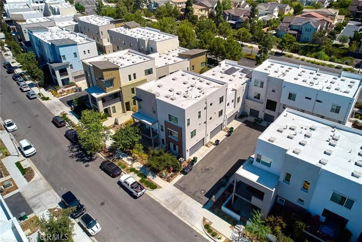 126 Novel, Irvine, California 92618