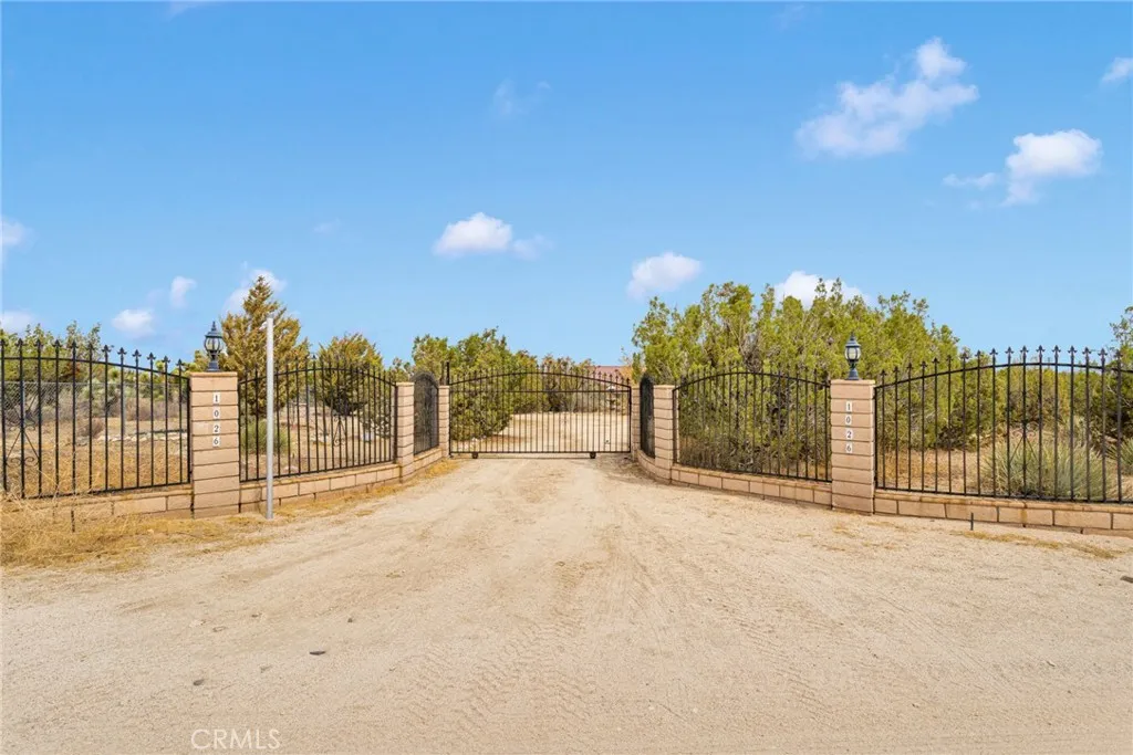 1026 Juniper Road, Pinon Hills, California 92372 home-pic-0