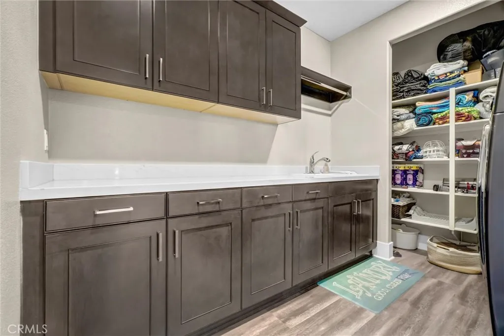 74 Iluna, Irvine, California 92618 home-pic-20