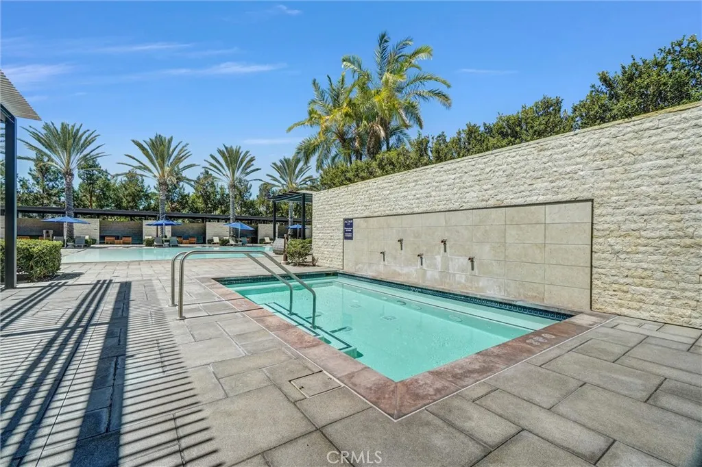 74 Iluna, Irvine, California 92618 home-pic-47