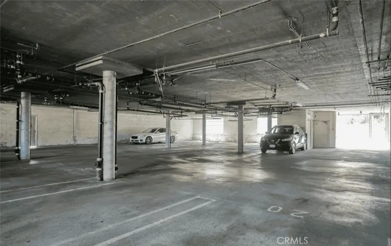 13042 Riverside Dr, Sherman Oaks, California 91423