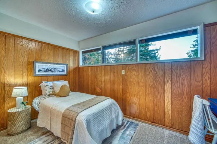 3600 N. Park Avenue, Soquel, California 95073