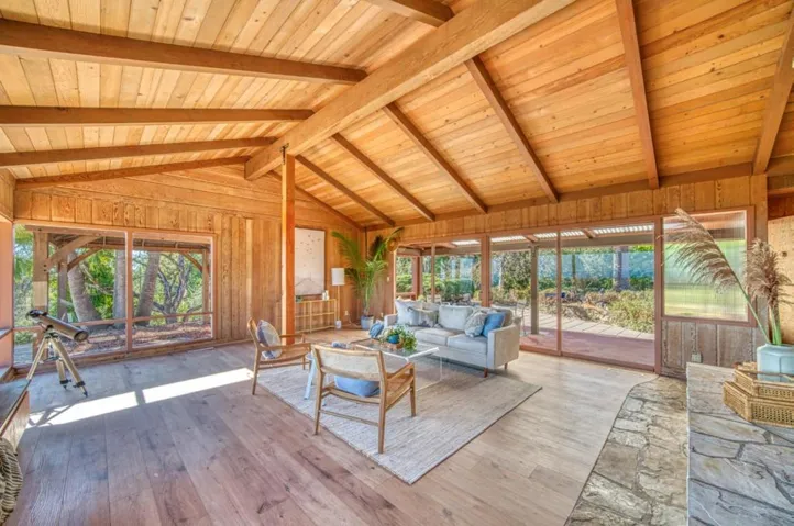 3600 N. Park Avenue, Soquel, California 95073