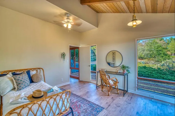 3600 N. Park Avenue, Soquel, California 95073
