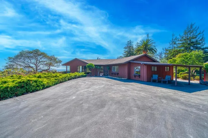3600 N. Park Avenue, Soquel, California 95073