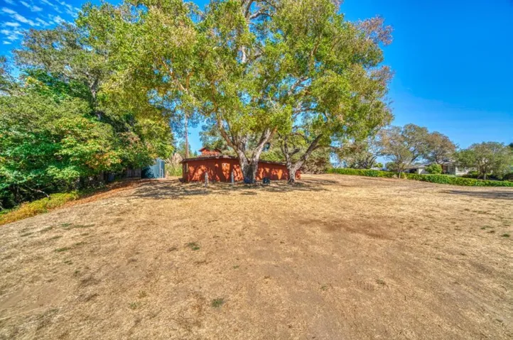 3600 N. Park Avenue, Soquel, California 95073