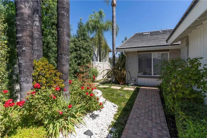 2219 Westshore Lane, Westlake Village, California 91361