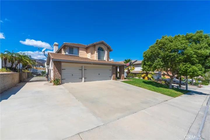 27381 Echo Canyon Court, Corona, California 92883