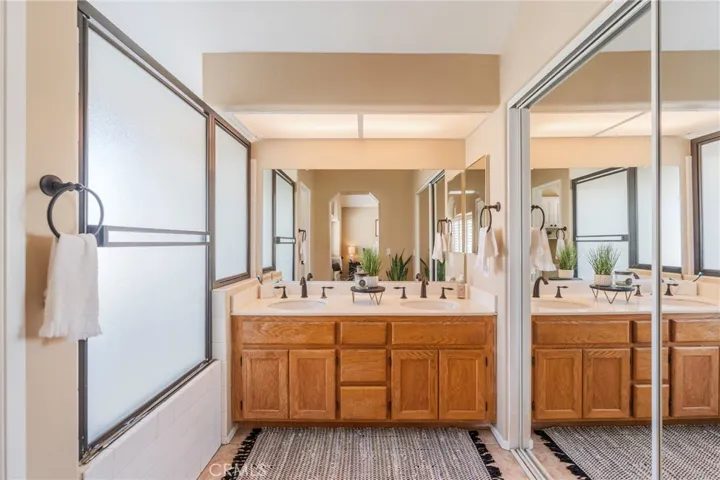 27381 Echo Canyon Court, Corona, California 92883