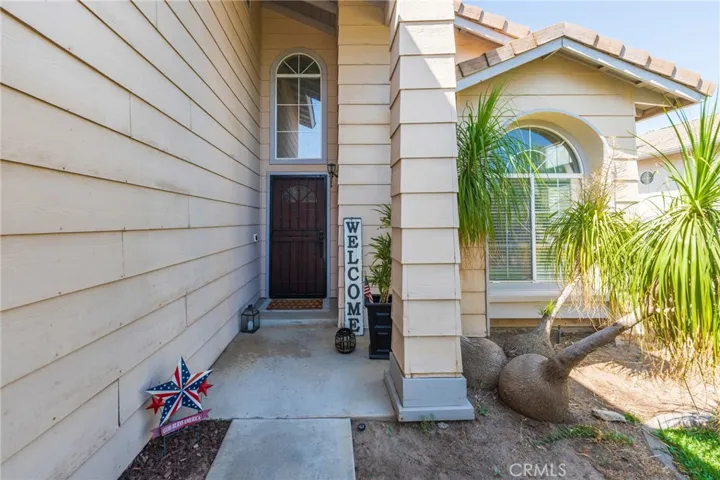 27381 Echo Canyon Court, Corona, California 92883
