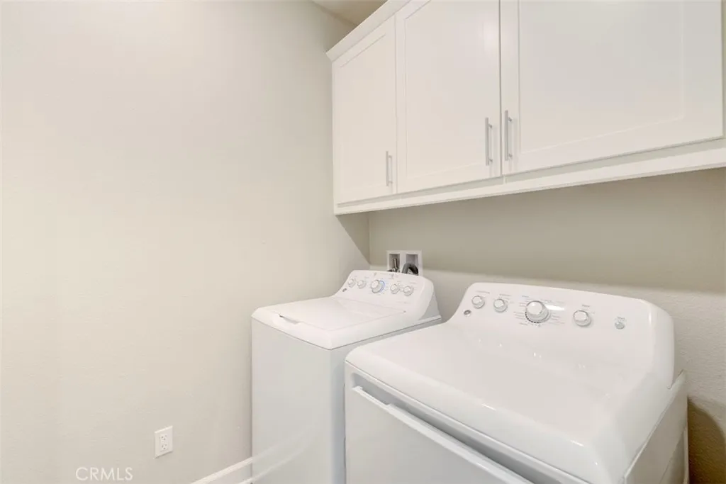 1138 Delpy View Point, Vista, California 92084 home-pic-30