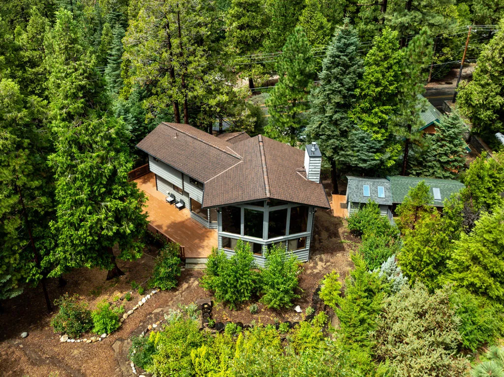 24752 Fern Valley Rd, Idyllwild, California 92549 home-pic-0