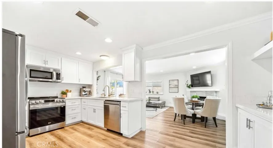 22287 Modina, Laguna Hills, California 92653