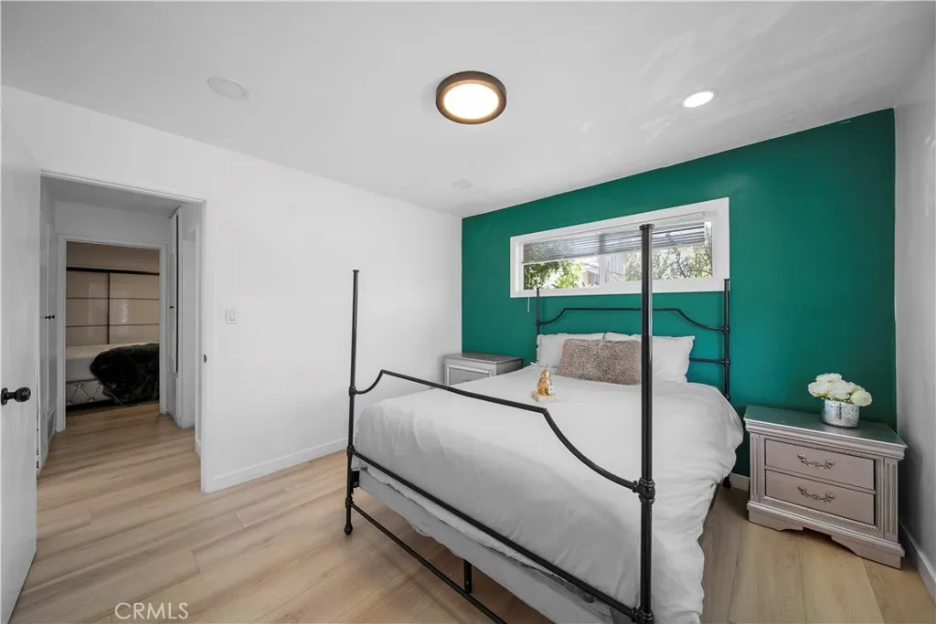 1158 N Ivescrest Avenue, Covina, California 91724 home-pic-17
