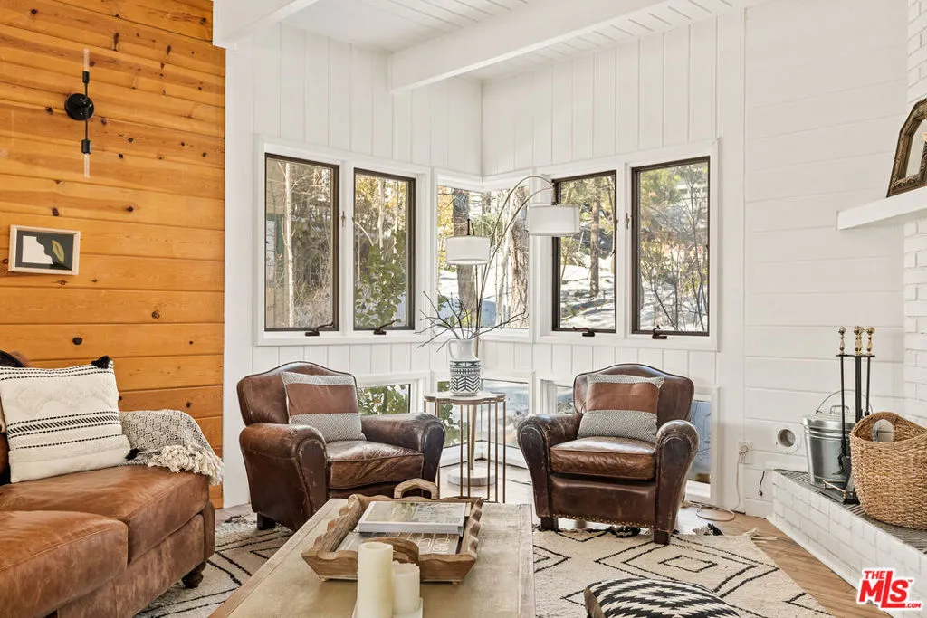 28277 Arbon Lane, Lake Arrowhead, California 92352 home-pic-3