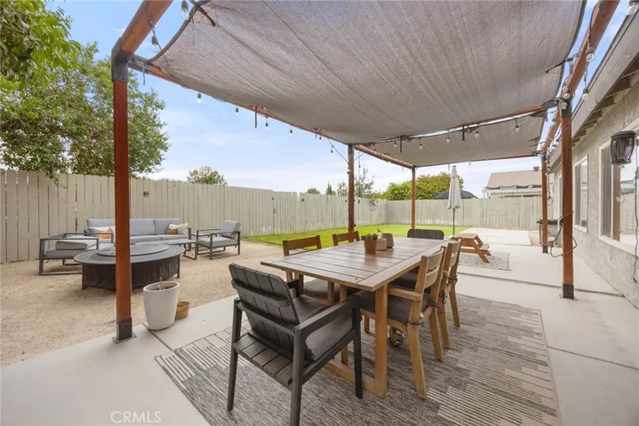 2922 Joshua Tree Road, Riverside, California 92503