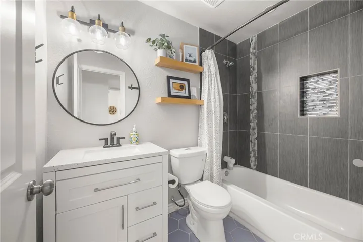 2922 Joshua Tree Road, Riverside, California 92503
