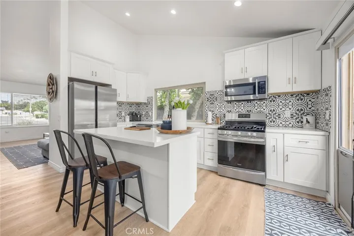 2922 Joshua Tree Road, Riverside, California 92503