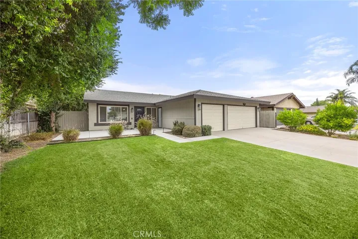 2922 Joshua Tree Road, Riverside, California 92503