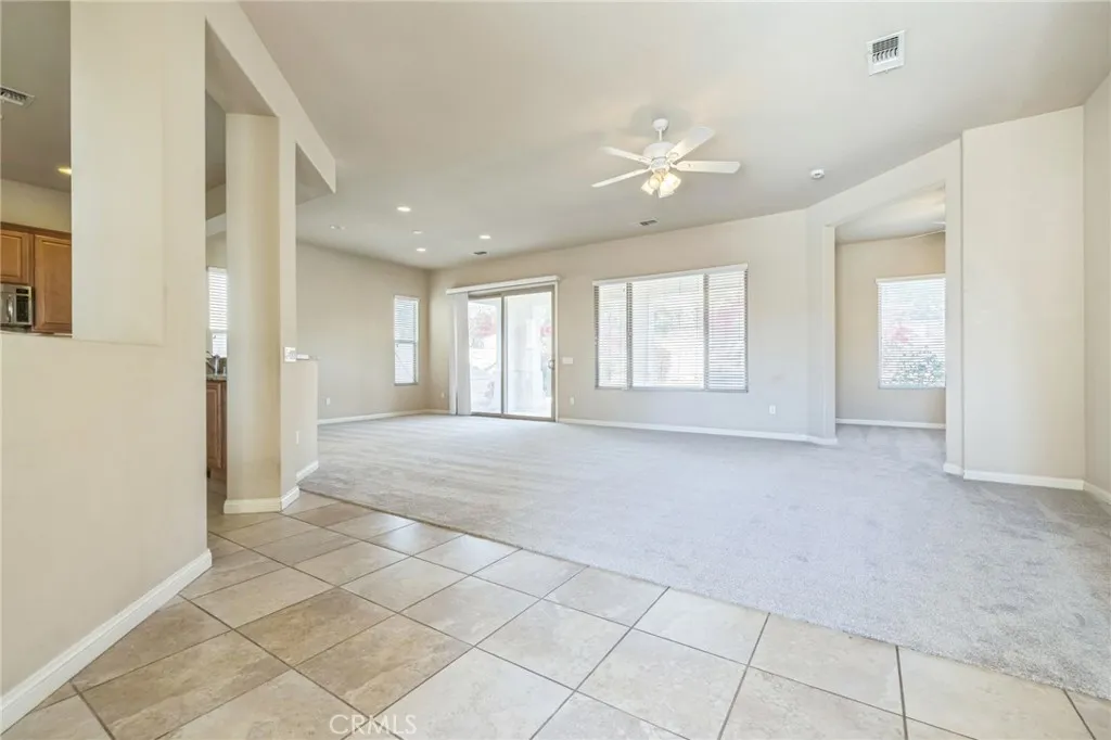 81726 Avenida Sombra, Indio, California 92203 home-pic-4