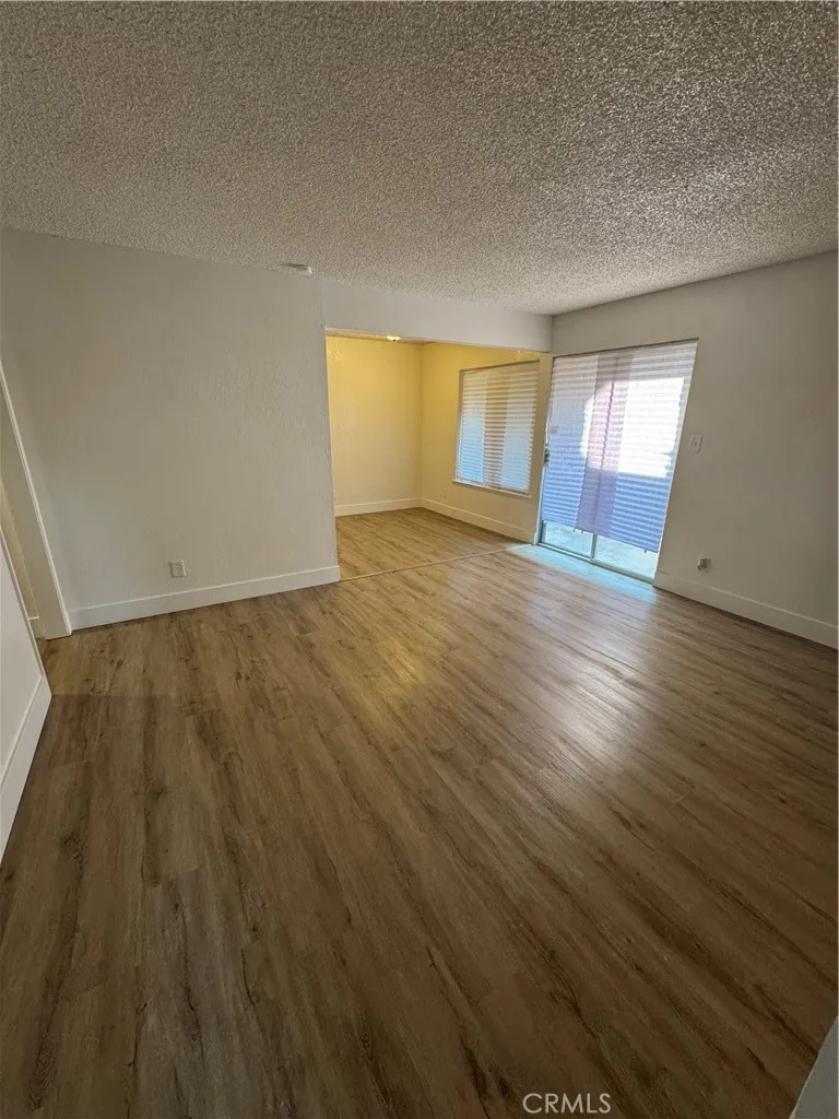 1550 Ashlan 134, Fresno, California 93705 home-pic-3