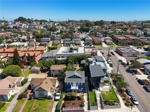 626 Elvira Avenue, Redondo Beach, California 90277