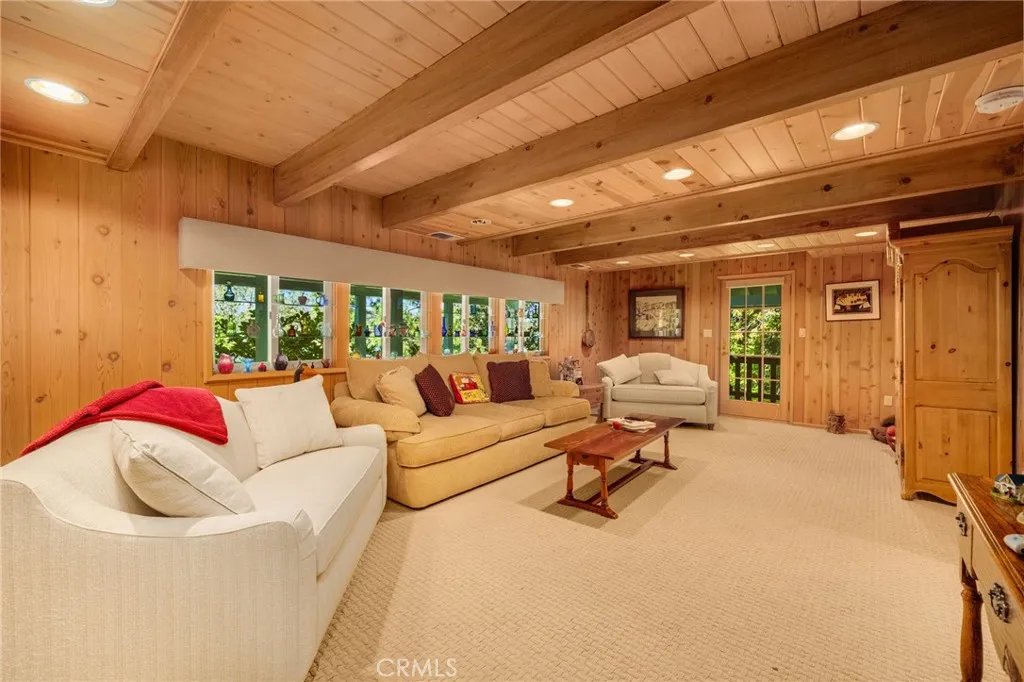 316 John Muir, Lake Arrowhead, California 92352 home-pic-16