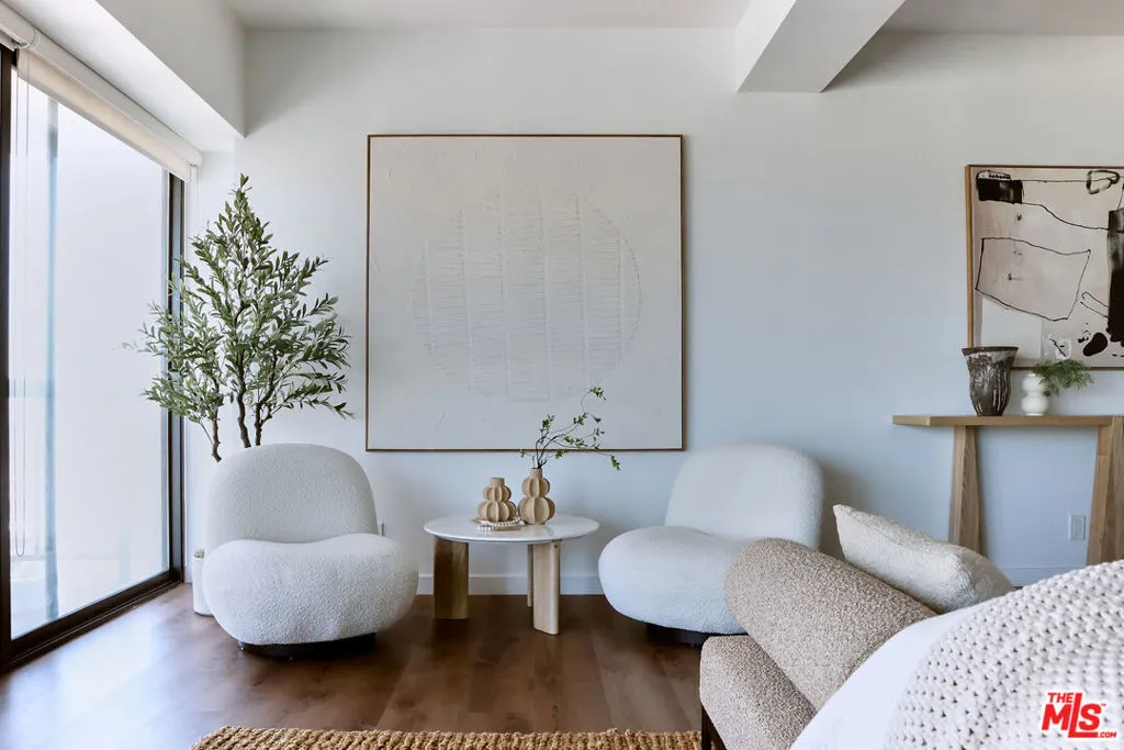10790 Wilshire Boulevard 1603, Los Angeles, California 90024 home-pic-25