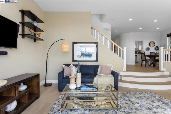 22284 E Lyndon Loop, Castro Valley, California 94552