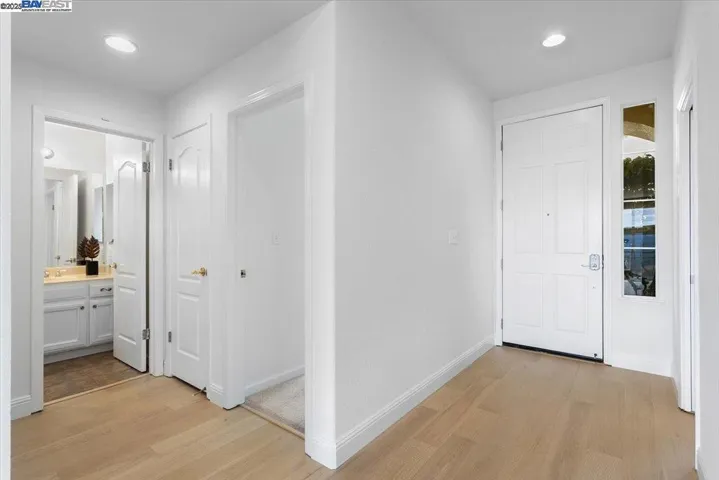 22284 E Lyndon Loop, Castro Valley, California 94552