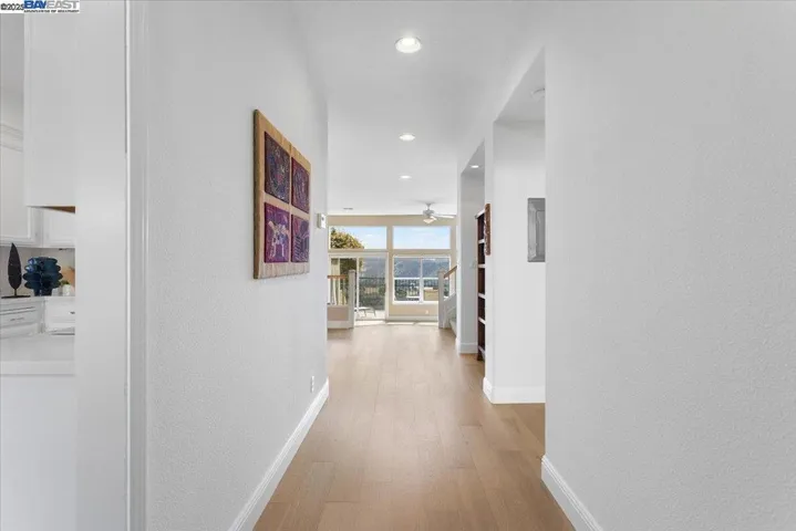 22284 E Lyndon Loop, Castro Valley, California 94552