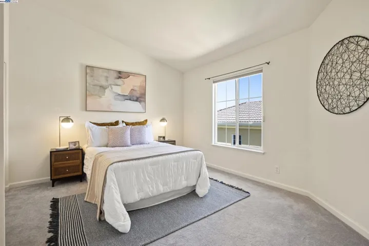 22284 E Lyndon Loop, Castro Valley, California 94552