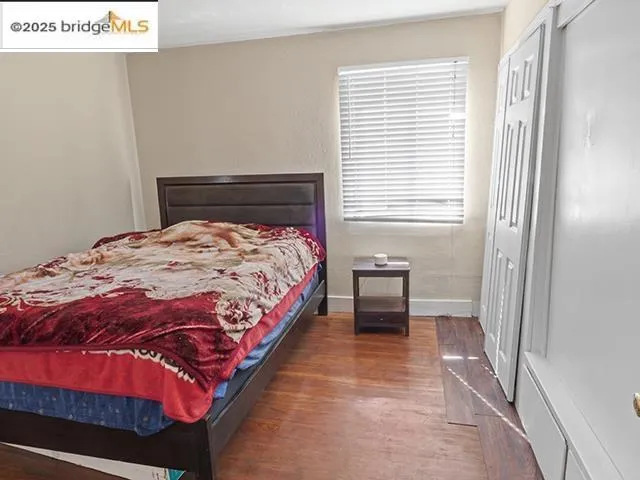 1132 86th Ave, Oakland, California 94621 home-pic-5