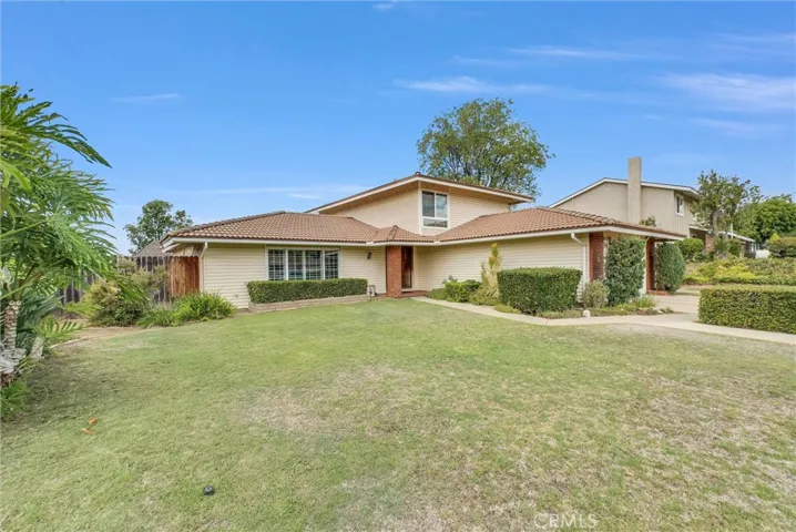 5301 Marynell, Yorba Linda, California 92886