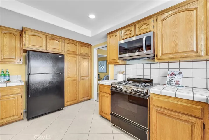 5301 Marynell, Yorba Linda, California 92886