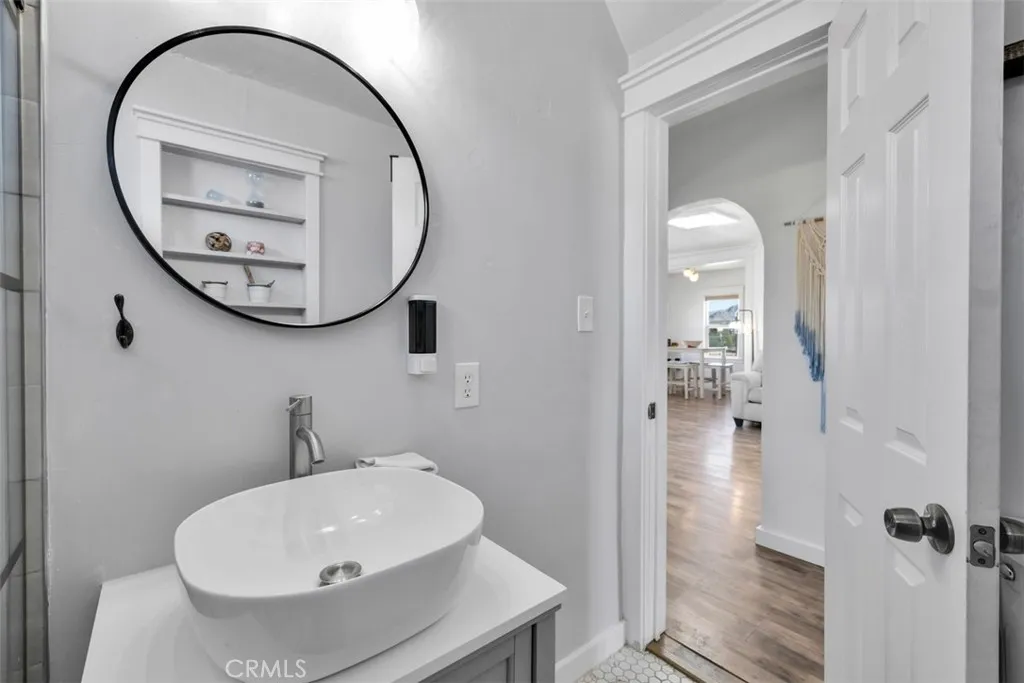 6688 Oasis Avenue, 29 Palms, California 92277 home-pic-11