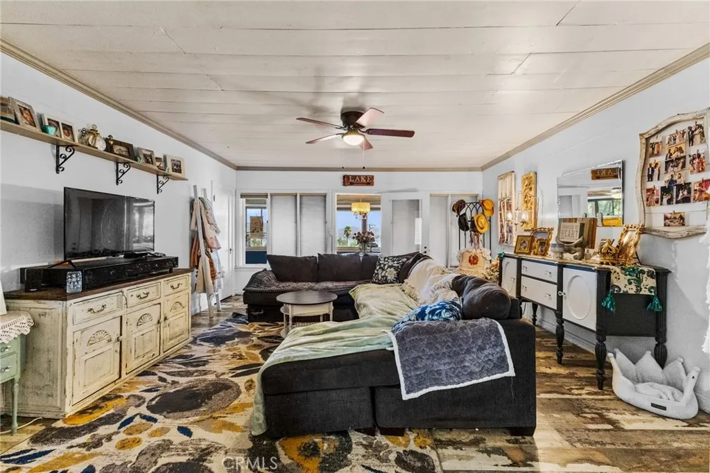 17421 Haynes Avenue, Lake Elsinore, California 92530 home-pic-37