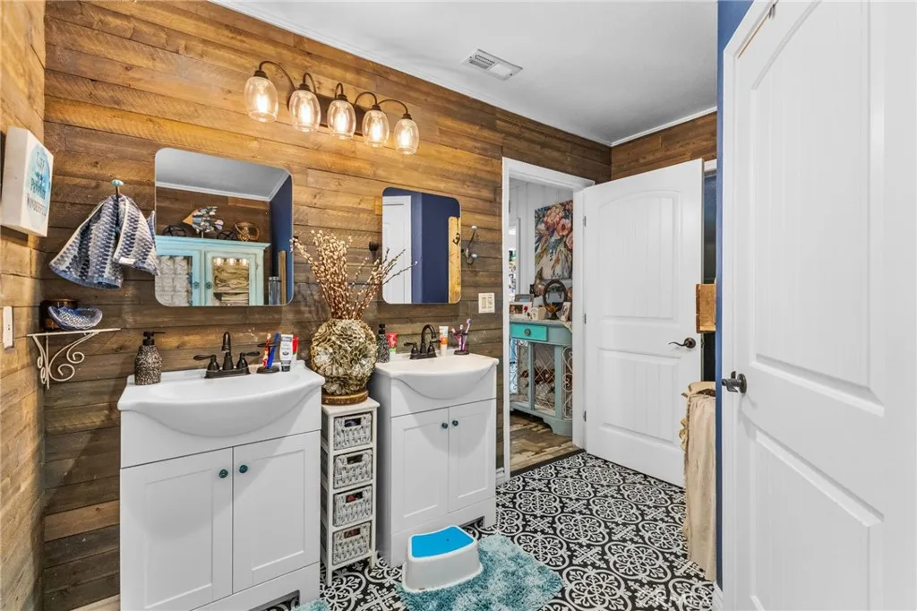 17421 Haynes Avenue, Lake Elsinore, California 92530 home-pic-36