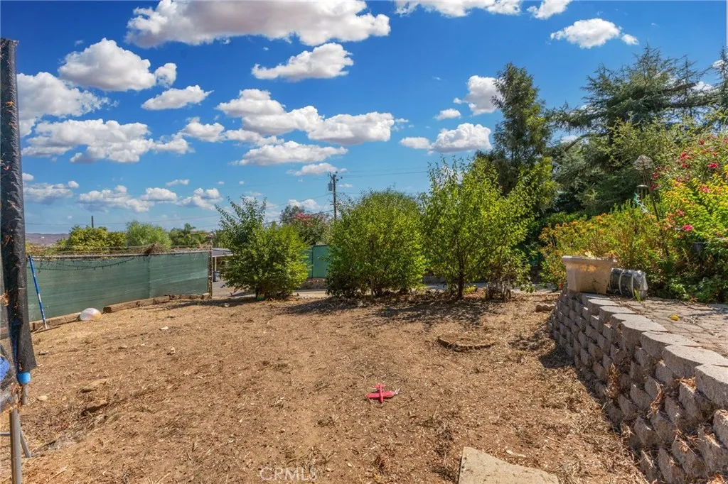 17421 Haynes Avenue, Lake Elsinore, California 92530 home-pic-60