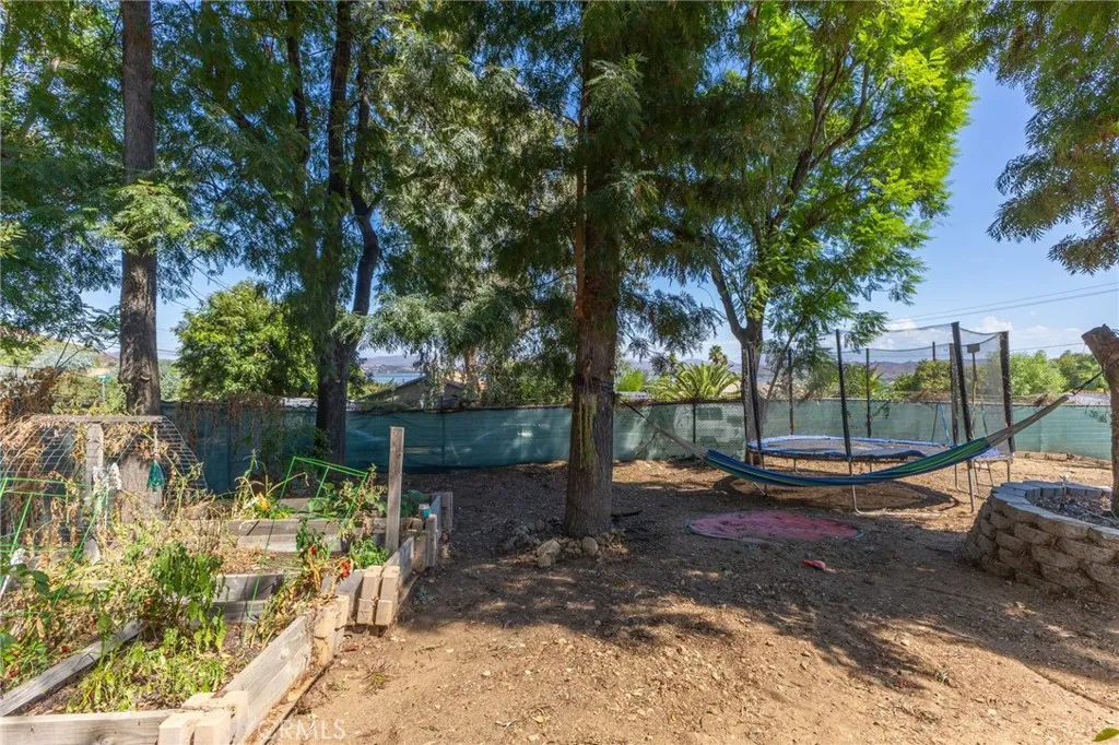17421 Haynes Avenue, Lake Elsinore, California 92530 home-pic-57