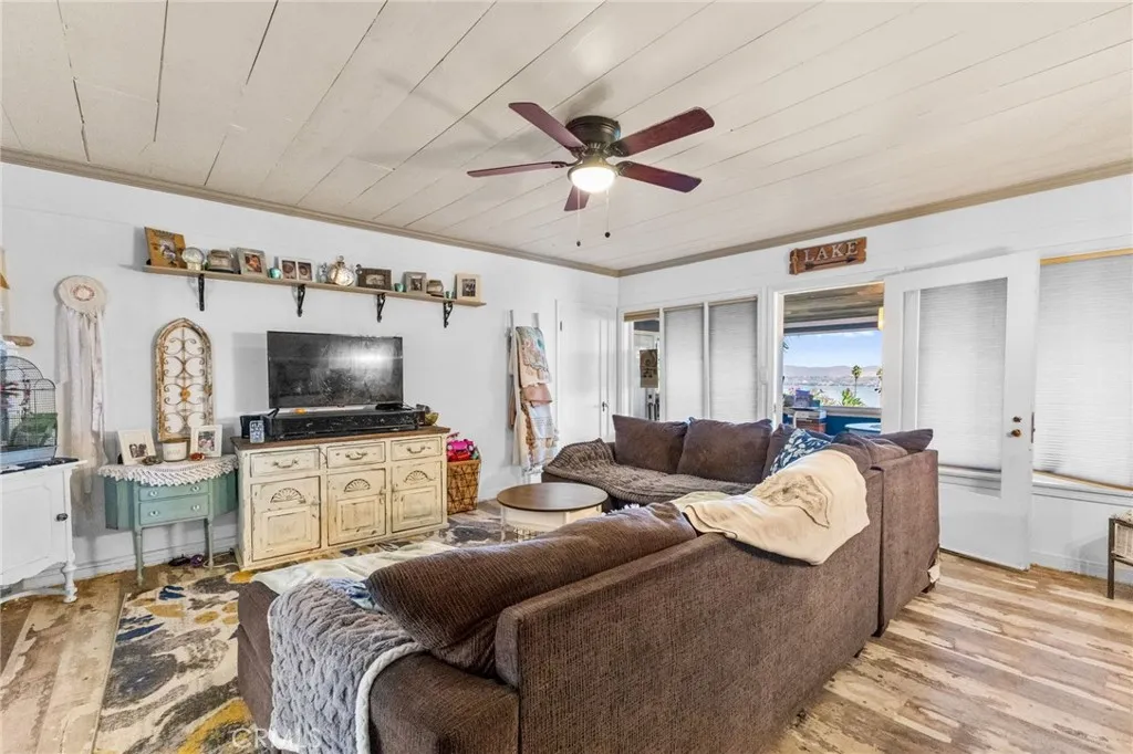 17421 Haynes Avenue, Lake Elsinore, California 92530 home-pic-40