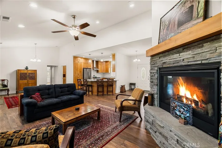 5301 Foster Road, Paradise, California 95969