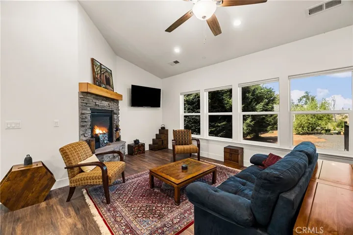 5301 Foster Road, Paradise, California 95969