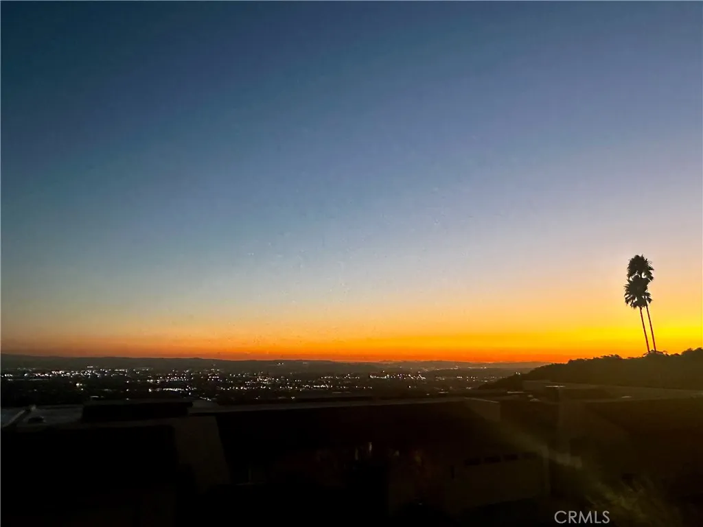 888 W Highpoint Drive, Claremont, California 91711 home-pic-31