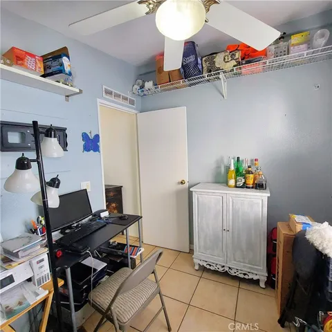 2nd Bedroom entrance